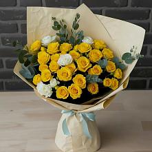 Букет цветов из:  Розы в Марковский