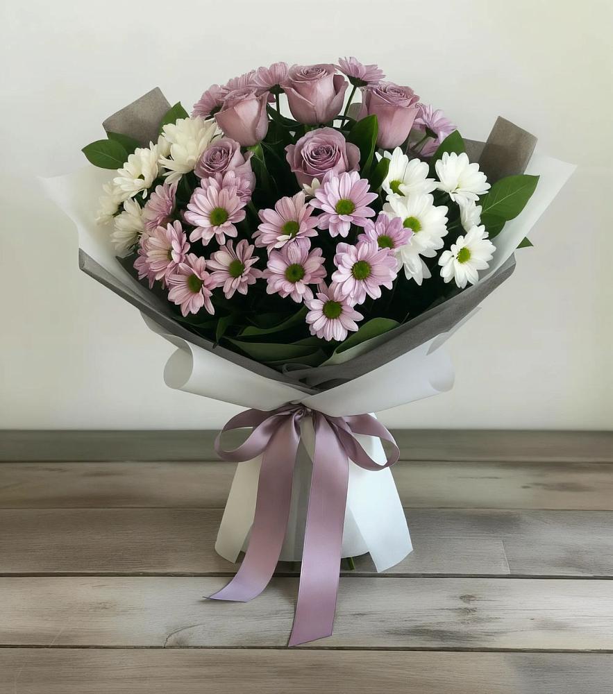 Букет цветов из: Хризантемы и Розы в Марковский