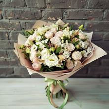 Букет цветов из:  Альстромерии, Розы и Хризантемы в Марковский