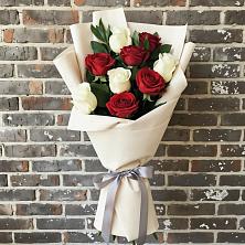 Букет цветов из:  Розы в Марковский