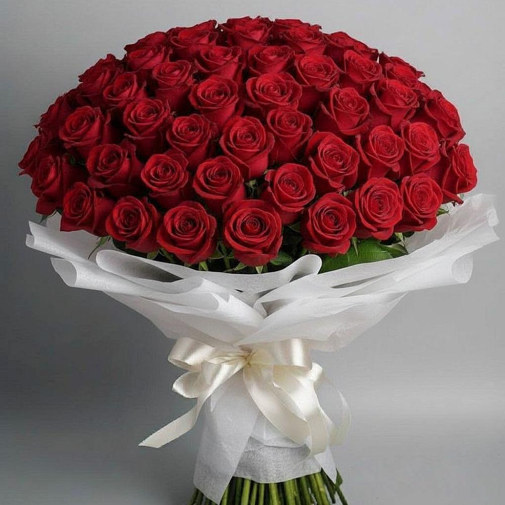 Букет 101 Красная роза Блэк Мэджик в Марковский