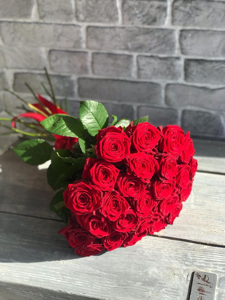Букет Красные розы Фридом в Марковский