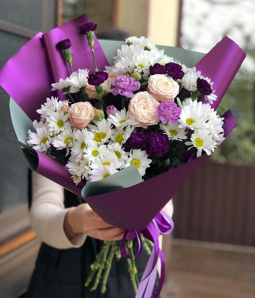 Букет цветов из: Хризантемы, Гвоздики и Розы в Марковский