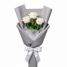 Букет 3 белые розы в Марковский