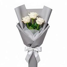 Букет 3 белые розы в Марковский