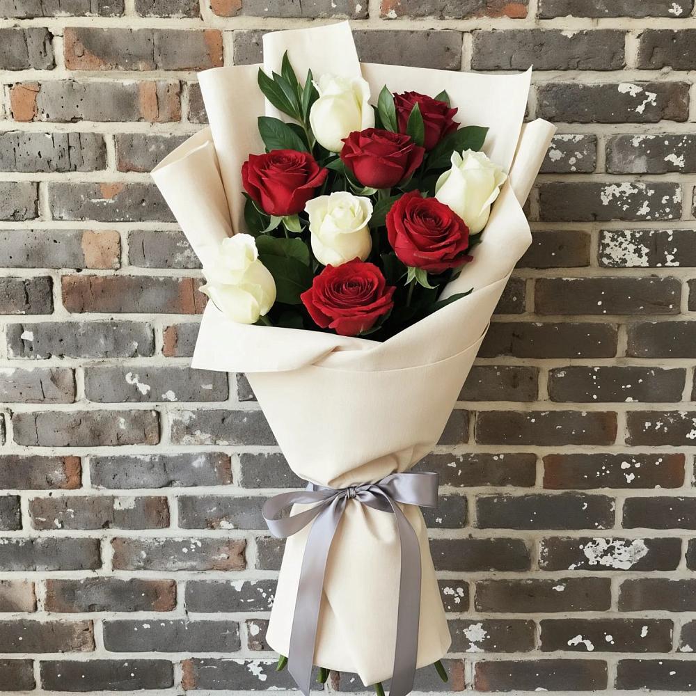 Букет цветов из: Розы в Марковский