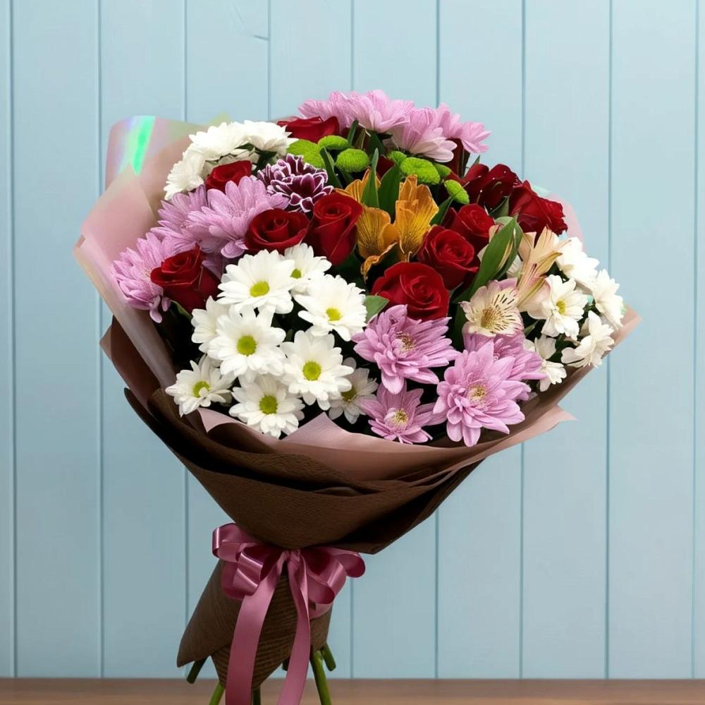 Букет цветов из: Розы, Хризантемы и Альстромерии в Марковский