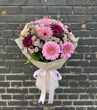 Букет цветов из:  Герберы и Хризантемы в Марковский