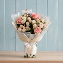 Букет цветов из:  Розы в Марковский